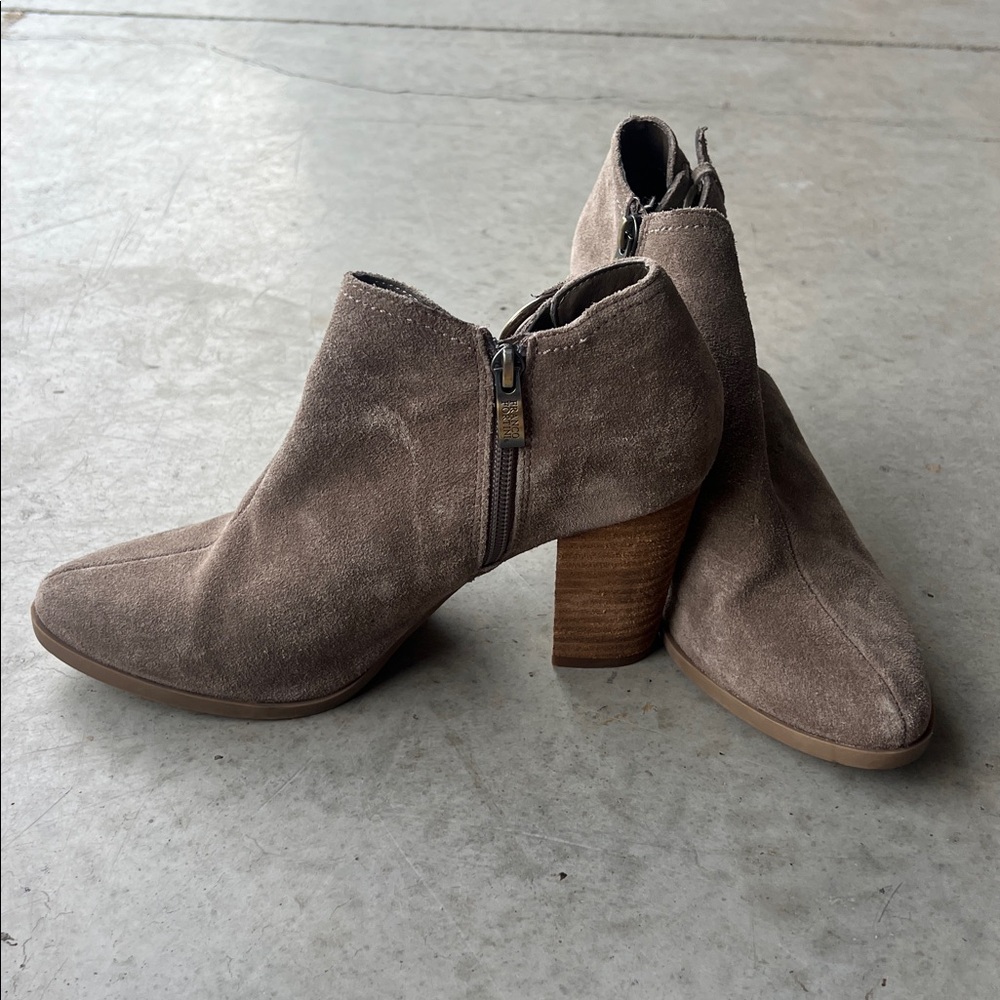 Franco Sarto Women's Ellia Shoes Taupe Side Zipper Booties With Heel, sz 8 🍒 - Picture 3 of 8